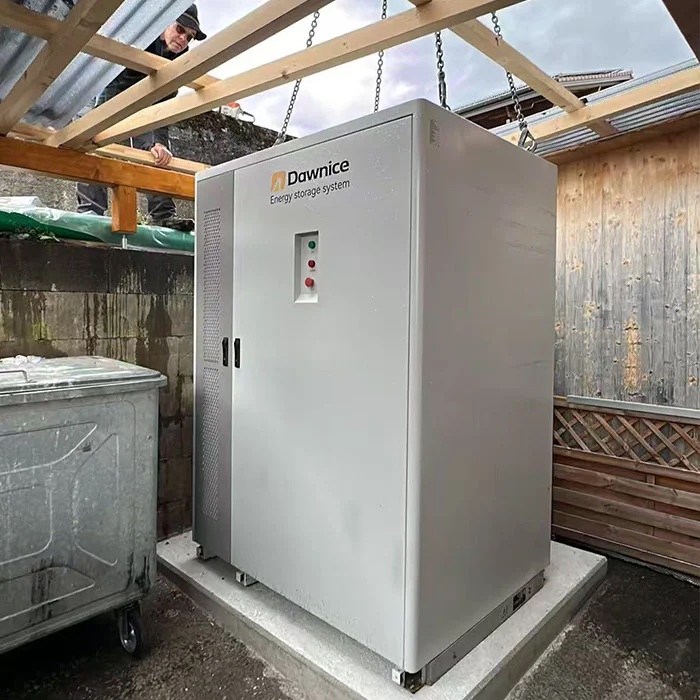 Installiertes All-in-One-Energiespeichersystem in der Schweiz